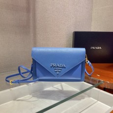 프라다 PRADA 모노크롬 사피아노 레더 미니 숄더 백