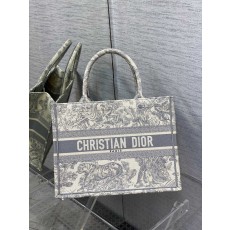 디올 DIOR 북 미듐 토트 백